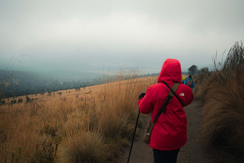 Regenjacke beim Wandern